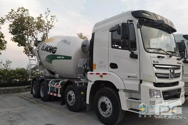 XCMG Light Concrete Mixers to Arrive in Guangdong for Operation