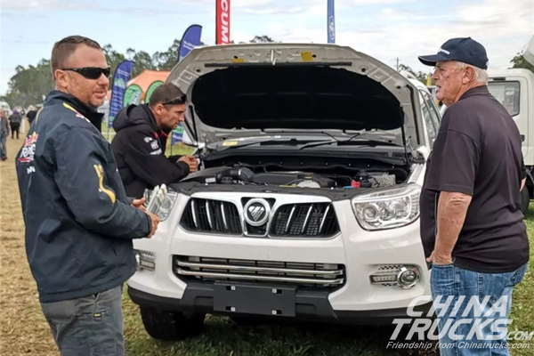 Foton Aumark S Light Truck and Auman EST-M Medium Truck Enter Australia