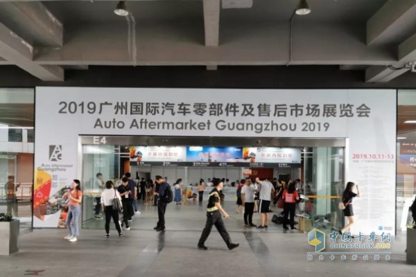 Jiefang Power Pockets Highest Revenue at Two Exhibitions in Guangzhou