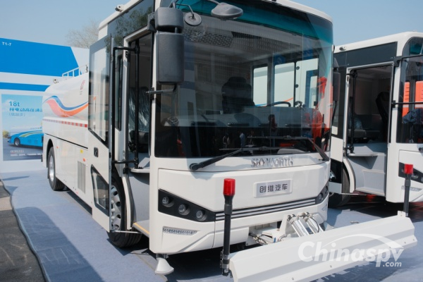 Skyworth Auto Shines at the 25th Beijing Sanitation Expo